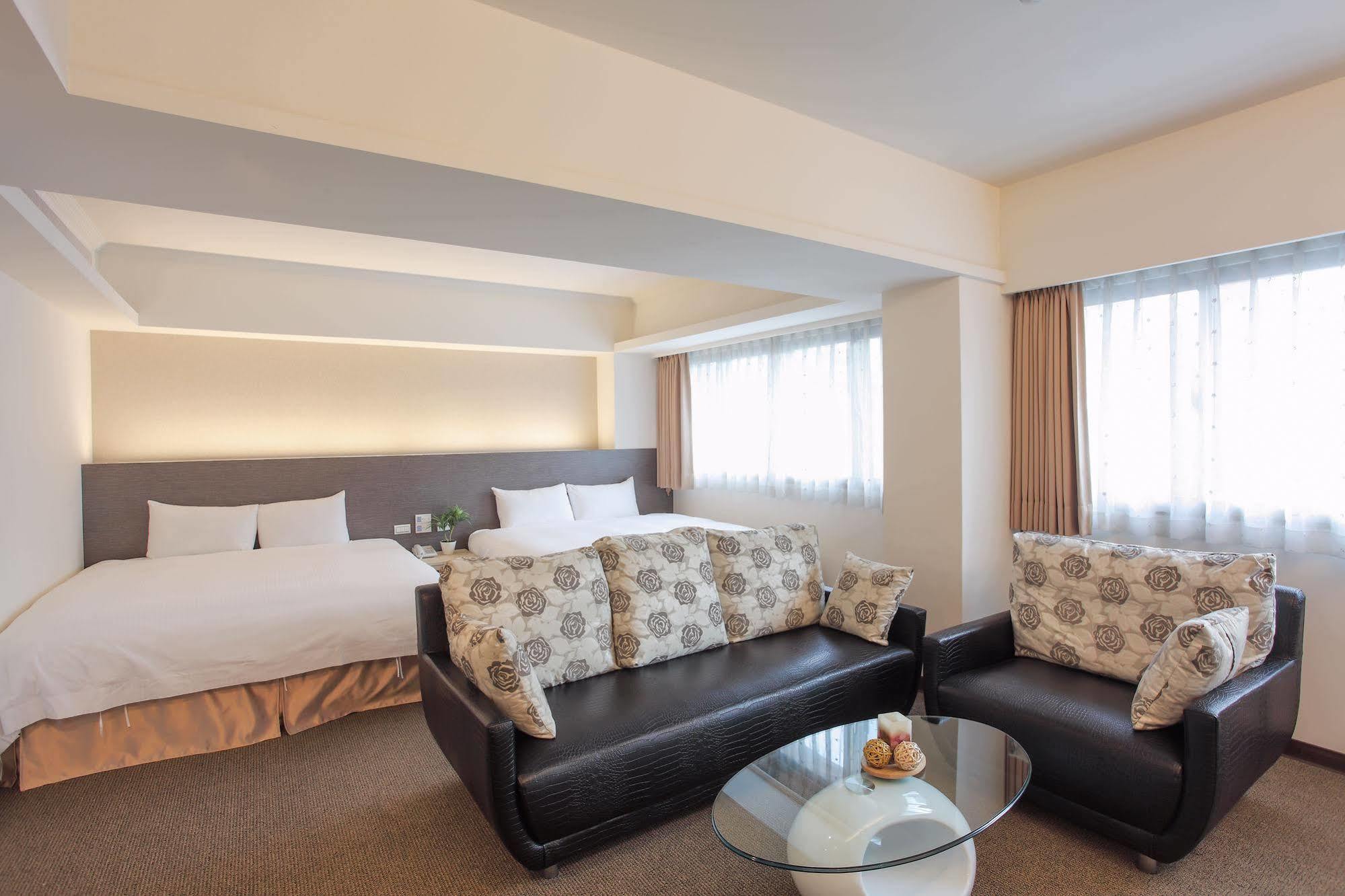 Ful Won Hotel Тайчжун Екстер'єр фото